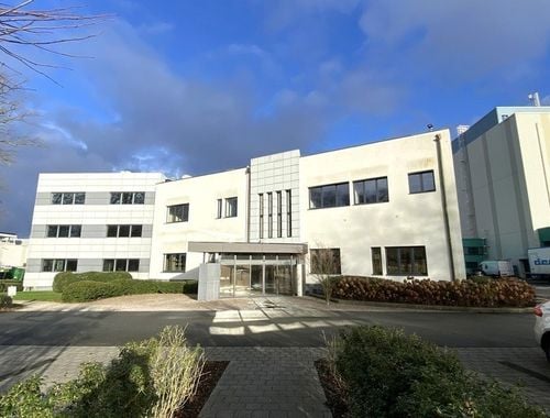                                         Kantoor te huur in Zwijnaarde, € 11.442
