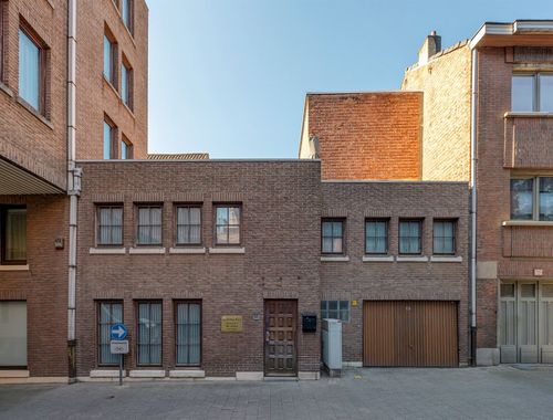                                         Espace de bureaux à vendre à Mechelen, € 187.000
