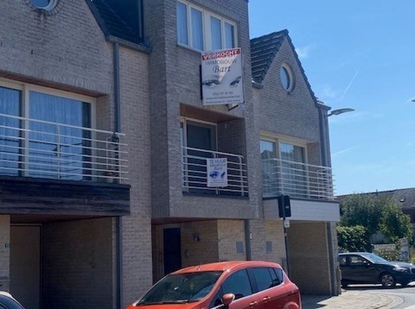 Bent u op zoek naar een instapklare woning gelegen in het centrum van Hamme en op wandelafstand van een winkelcomplex, het openbaar vervoer en allerle