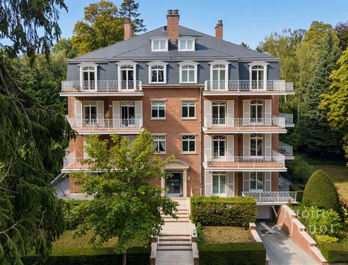                                         Appartement à vendre à Uccle, € 695.000
