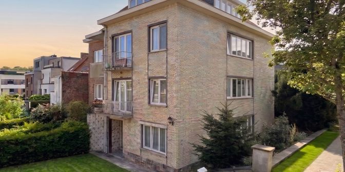 Appartement te koop in 1160 Oudergem