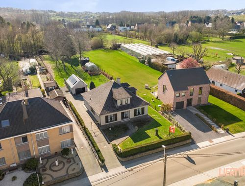                                         Villa à vendre à Strijtem, € 428.000
