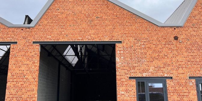 Bedrijfsvastgoed te koop in Bieststraat 2, 9270 Kalken