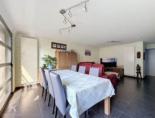                                         Appartement te koop in Erembodegem, € 239.000
