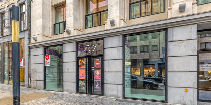 Bedrijfsvastgoed te huur in Doorniksestraat 2, 8500 Kortrijk