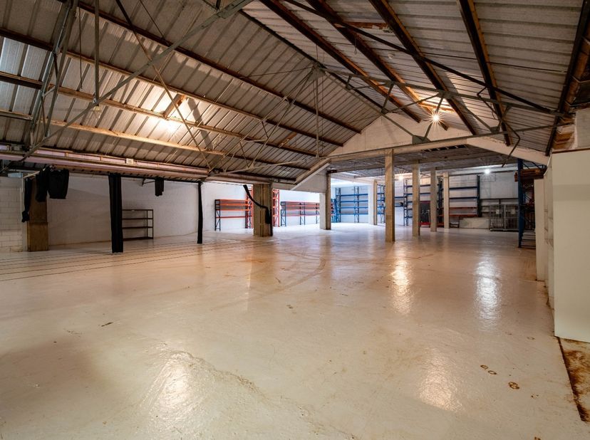 Garage à louer
                    à 2020 Antwerpen