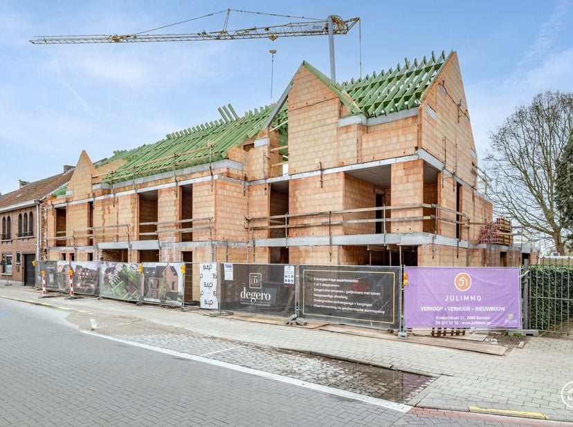 Project in Frans van Haelenstraat 19-21,
                    2880 Hingene