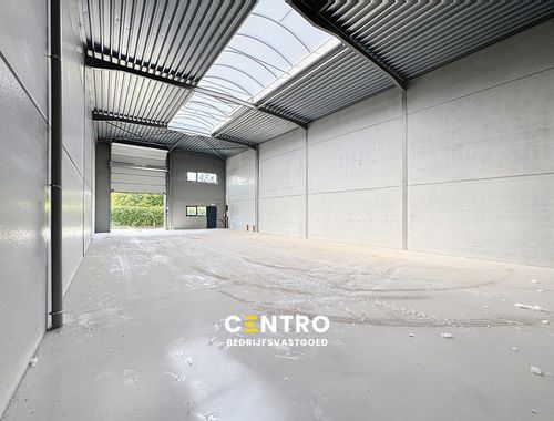                                         Bâtiment d’entreprise à vendre à Eeklo, € 358.000
