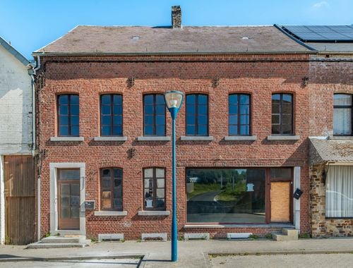                                         Woning te koop in Sivry, € 145.000
