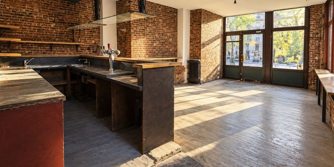 Bedrijfsvastgoed te huur in Pieter van Hobokenstraat 25, 2000 Antwerpen