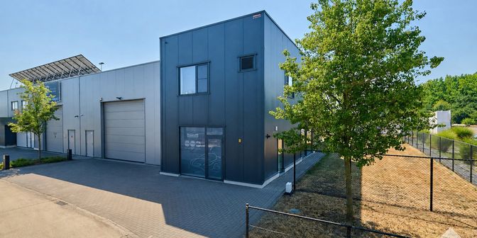 Bedrijfsvastgoed te koop in Waterrijtstraat 25 bus C, 3920 Lommel
