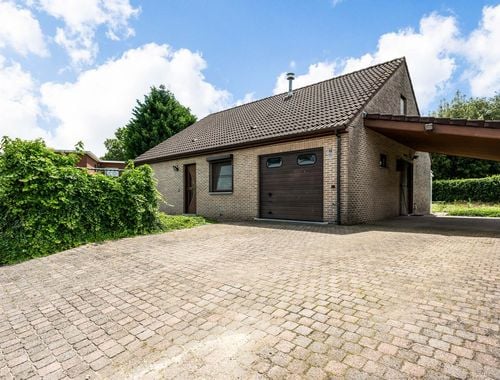                                         Woning te koop in Oelegem, € 449.000
