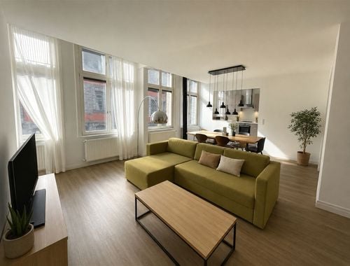                                         Appartement te huur in Tournai, € 800
