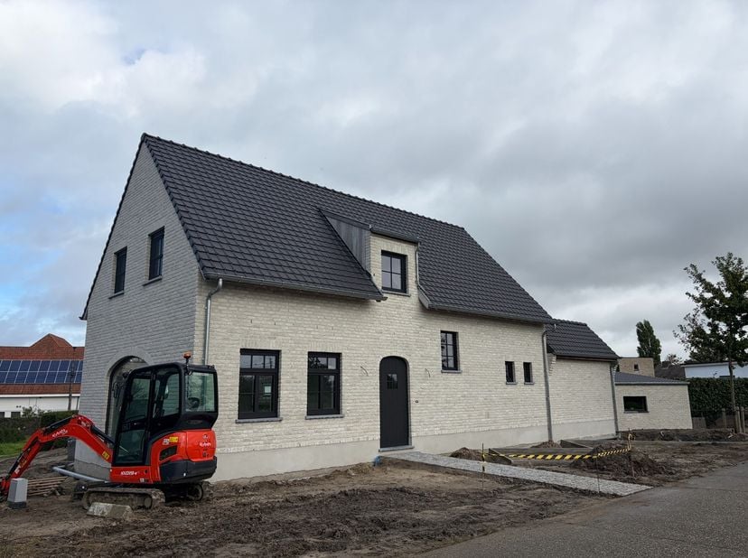 Huis te huur in Vlotweg 1,
                    9980 Sint-Laureins