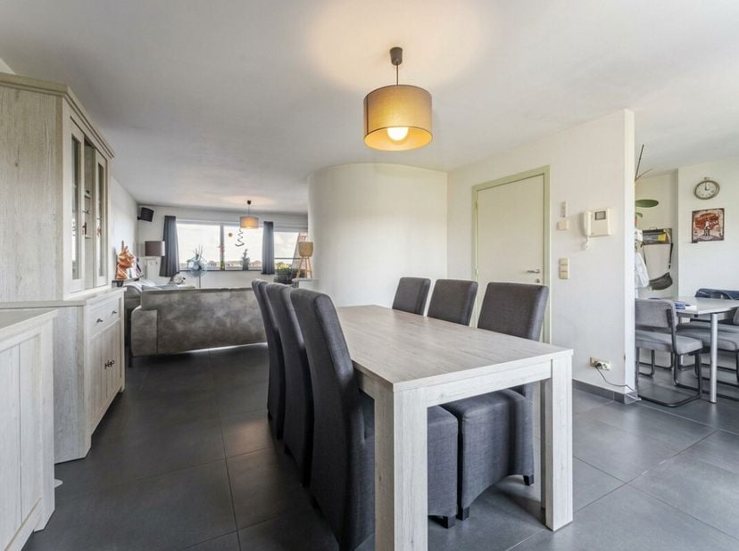 Appartement te koop in Vierkeerstraat 2 bus 7,
                    8551 Heestert