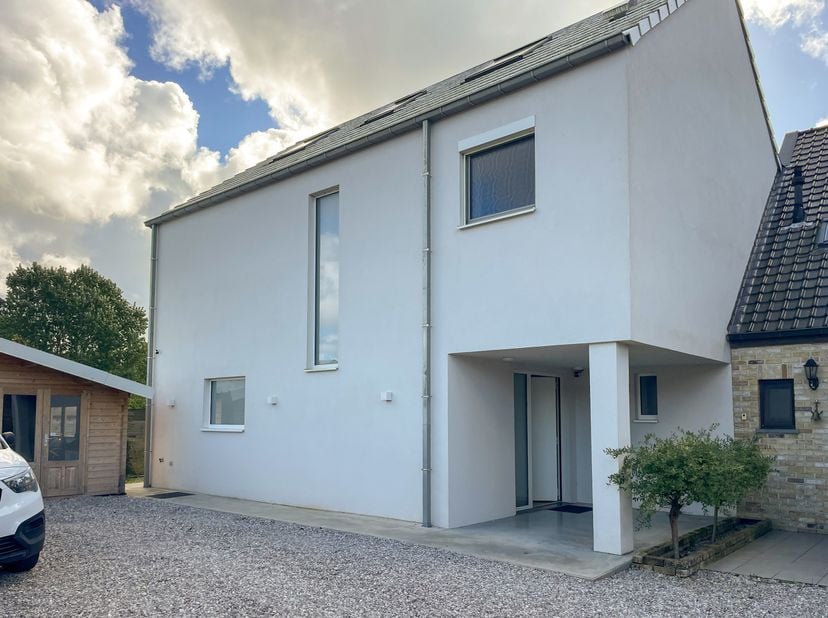Huis te koop in Landbouwersstraat 18,
                    8660 De Panne