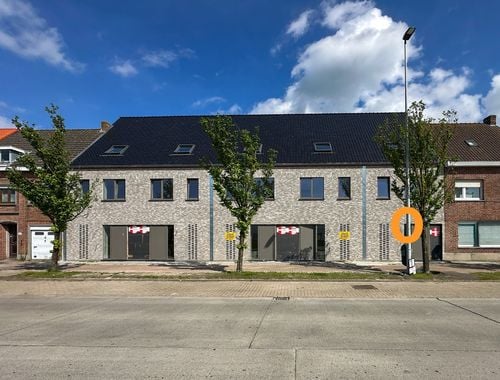                                         Rijwoning te koop in Zandvoorde, € 391.313
