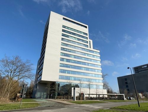                                         Kantoor te huur in Zwijnaarde, € 5.658
