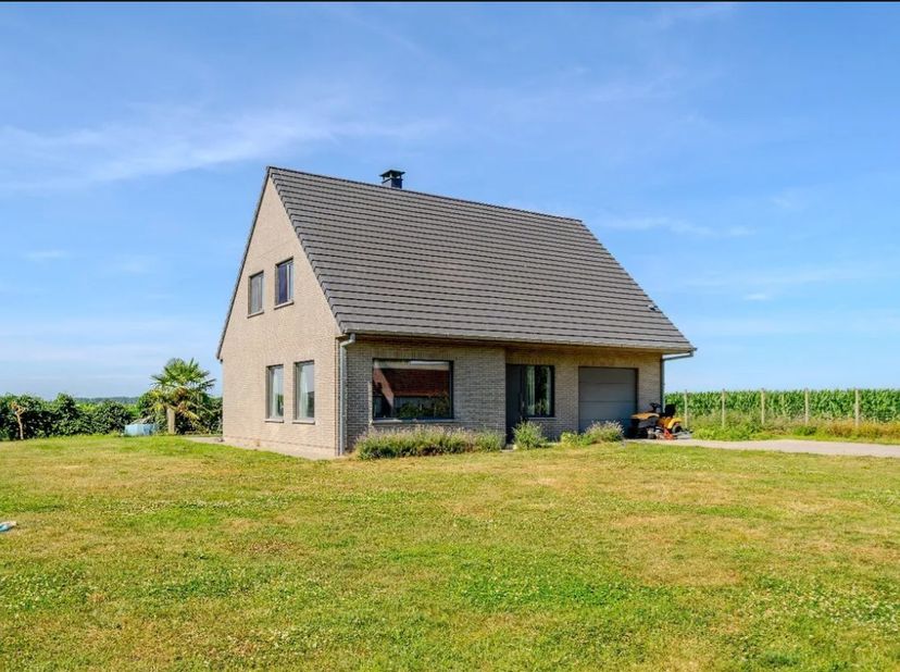 Huis te koop in Hogevorst 29,
                    9968 Bassevelde