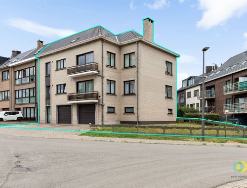                                         Immeuble d'appartements à vendre à Strombeek-Bever, € 750.000
