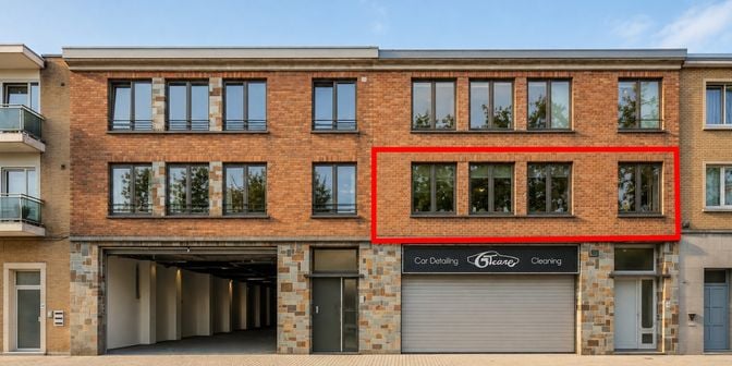 Huis te koop in Sint-Pieterszuidstraat 43 bus 1, 8000 Sint-Pieters