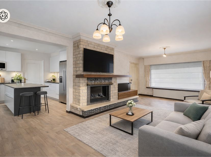 Ruime gezinswoning met 4 slaapkamers, garage, zuidgericht terras en tuin, gelegen in een aangename en goed bereikbare omgeving! Deze woning combineert