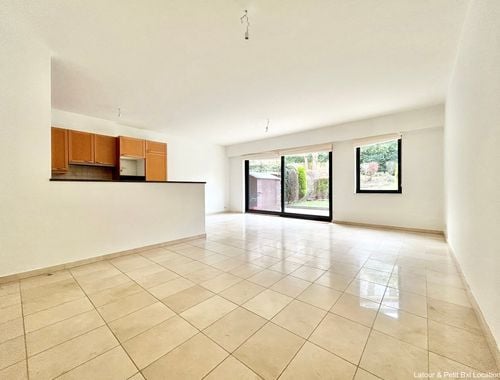                                         Gelijkvloers app. te huur in Sint-Lambrechts-Woluwe, € 1.450
