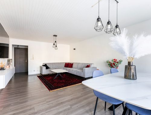                                         Appartement à vendre à Hoboken, € 205.000
