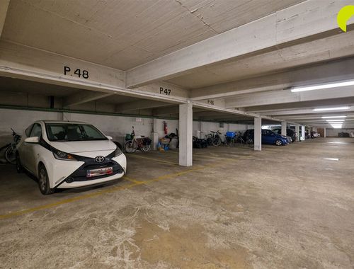                                         Place de stationnement à vendre à Berchem, € 18.500

