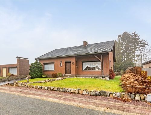                                         Eengezinswoning te koop in Lommel, € 296.000
