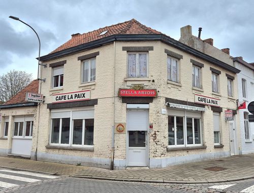                                         Bien commercial à vendre à Menen, € 189.000
