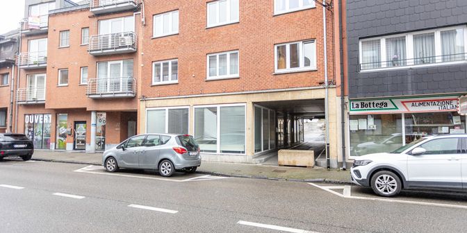 Bien professionnel à vendre à Chaussée de Louvain 67, 1300 Wavre