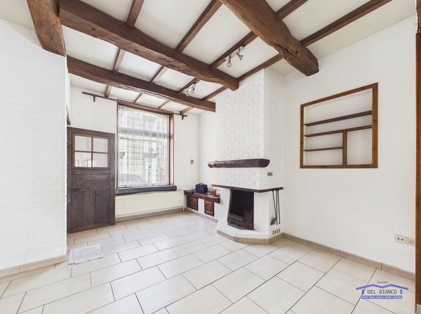 À Vendre : Maison 2 façades 4 chambres avec garage et grand jardin ! <br />
Découvrez cette belle maison idéalement située au 56, Rue Frère Orban à 60