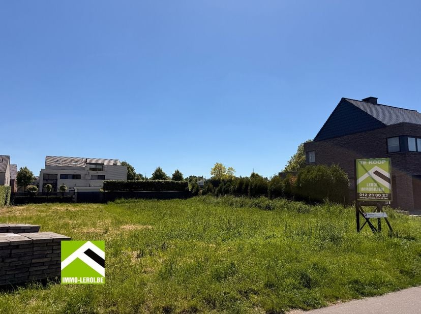 Bekijk deze eigendom rechtstreeks op de site van Immo Leroi: https://www.immo-leroi.be/pand/kopen-grond-tongeren-borgloon/7611932<br />
<br />
Dit bou