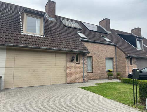                                         Maison à vendre à Roeselare, € 255.000
