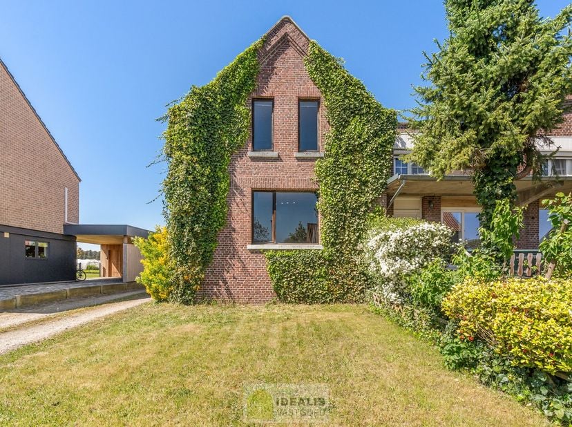 Maison à vendre
                    à 3960 Bree