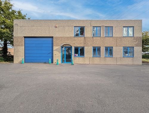                                         Bedrijfsgebouw te huur in Geraardsbergen, € 3.500
