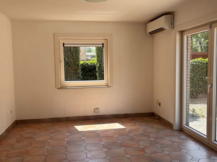 Appartement à louer
                    à 3665 As