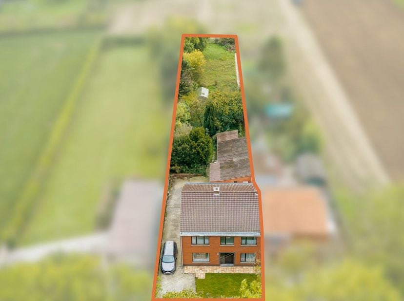 Huis te koop in Pereboomstraat 4,
                    8970 Poperinge