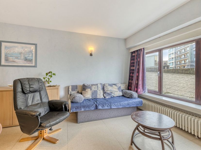 Gezellig 1-slaapkamerappartement op een toplocatie nabij de Zeedijk. Het appartement omvat een badkamer met ligbad en een apart toilet, evenals een ha