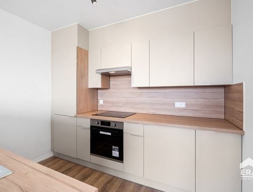                                         Appartement te koop in Eeklo, € 210.000
