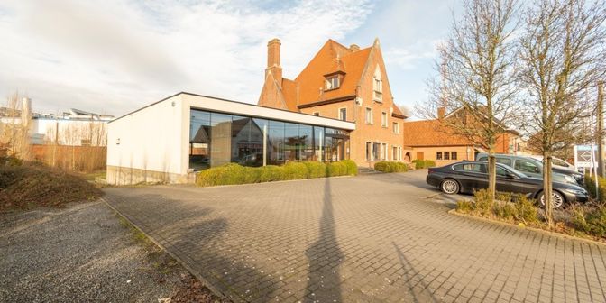 Bedrijfsvastgoed te koop in Meensesteenweg 294, 8800 Roeselare