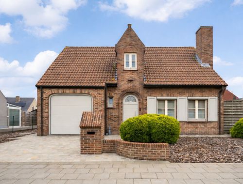                                         Maison à vendre à Menen, € 349.000
