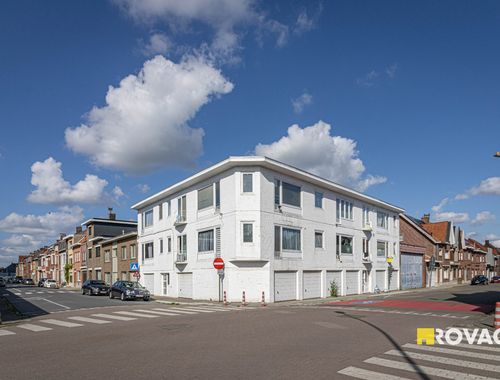                                         Appartement te koop in Izegem, € 117.500
