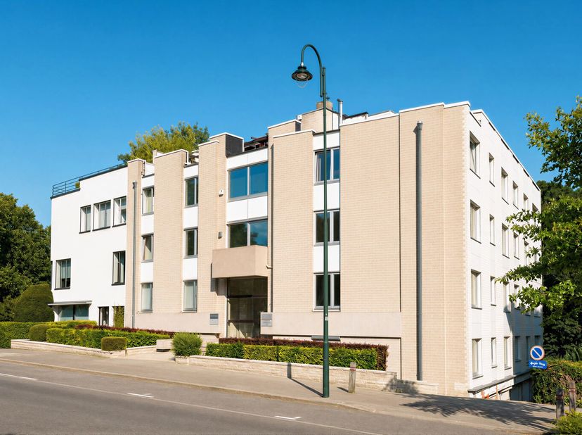 Appartement te koop in AVENUE JULES CÉSAR 2,
                    1150 Sint-Pieters-Woluwe