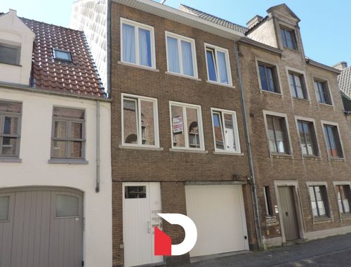                                         Box à louer à Brugge, € 100
