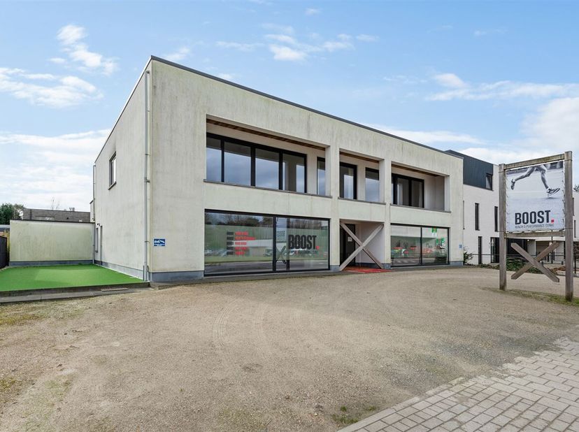 Bien professionnel à vendre
                    à 2288 Bouwel
