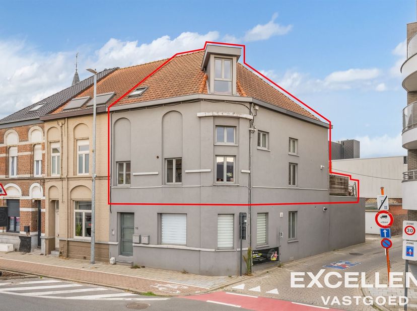 Maison à vendre à ,
                    9800 Deinze