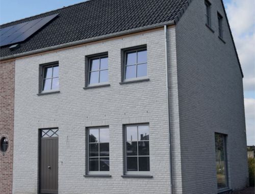                                         Maison à vendre à Etikhove, € 355.421
