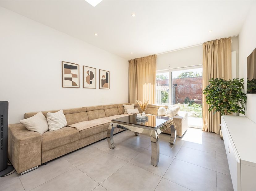 Huis te koop in De Bosschaertstraat 18,
                    2020 Antwerpen
